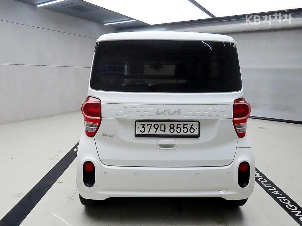 2022 - kia ray