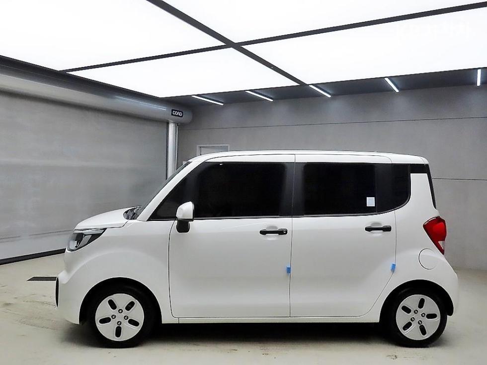 2022 - kia ray
