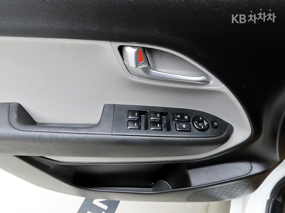 2022 - kia ray