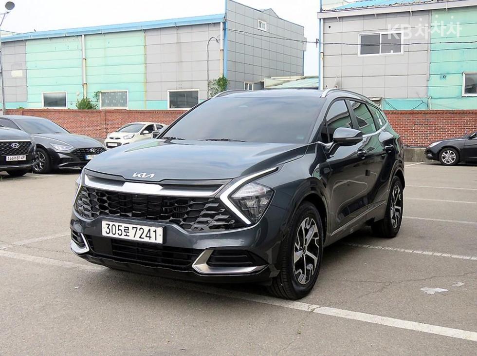 2024 - kia sportage