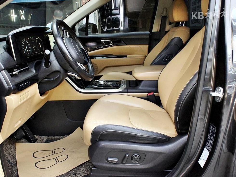 2021 - kia carnival