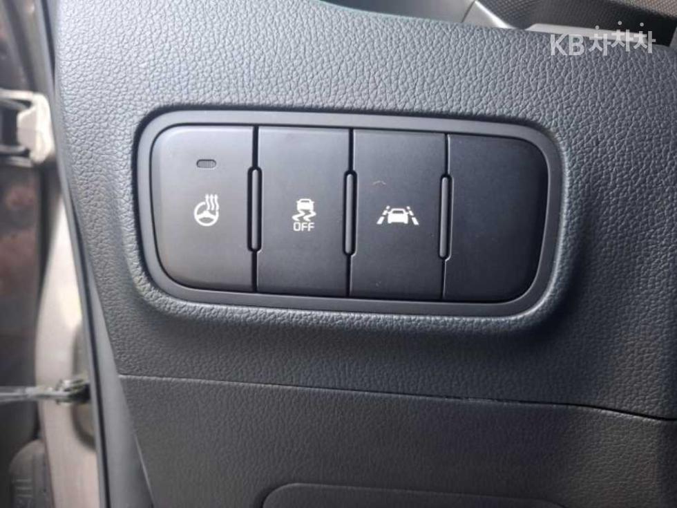 2021 - kia ray