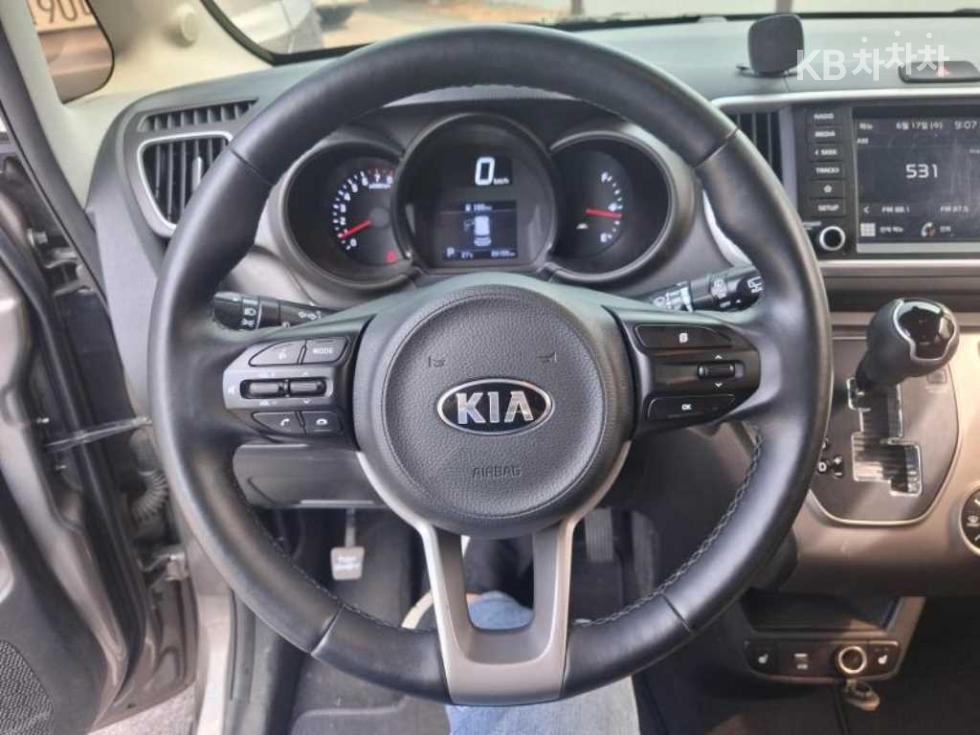 2021 - kia ray