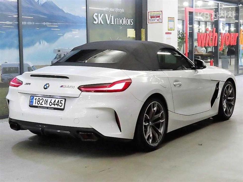 2023 BMW BMW Z4 photo