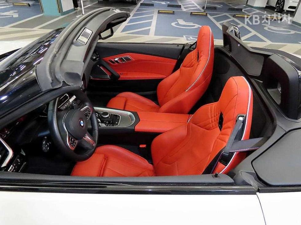 2023 BMW BMW Z4 photo