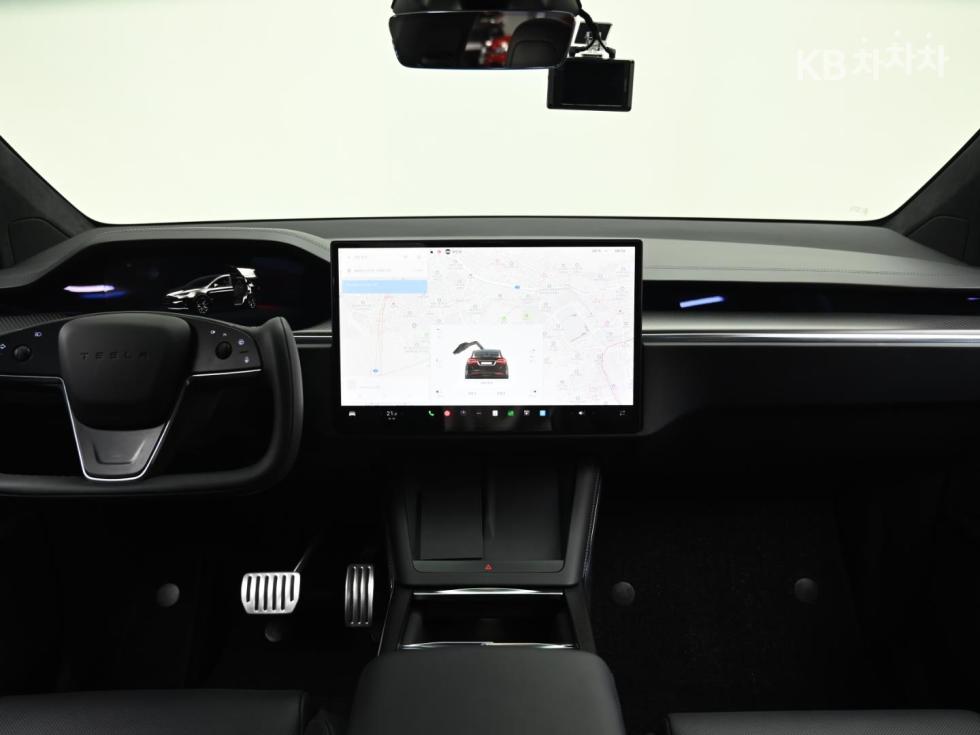Tesla Model X — miniaturë 7
