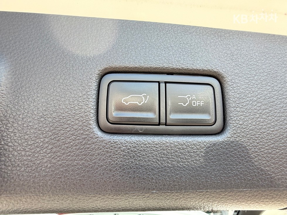 Kia Carnival — miniaturë 27