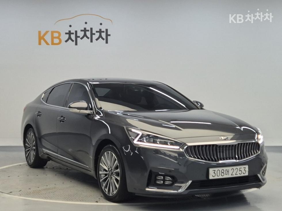 2019 - kia k7