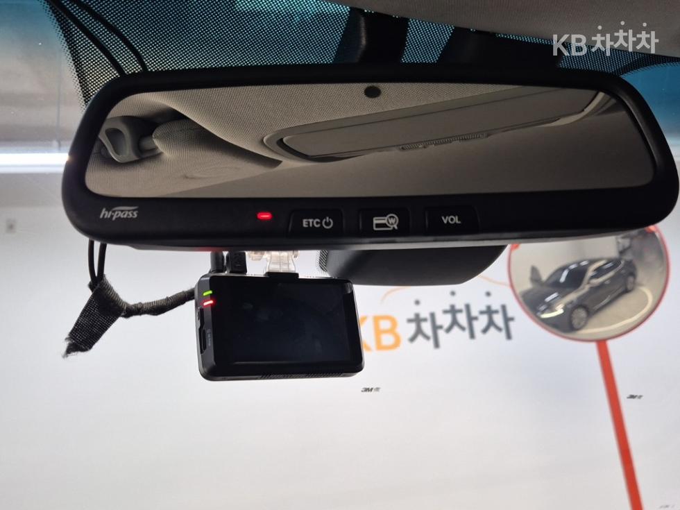 2019 - kia k7