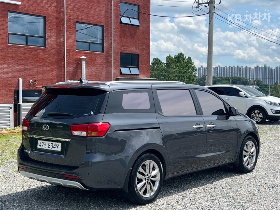 2015 - kia carnival