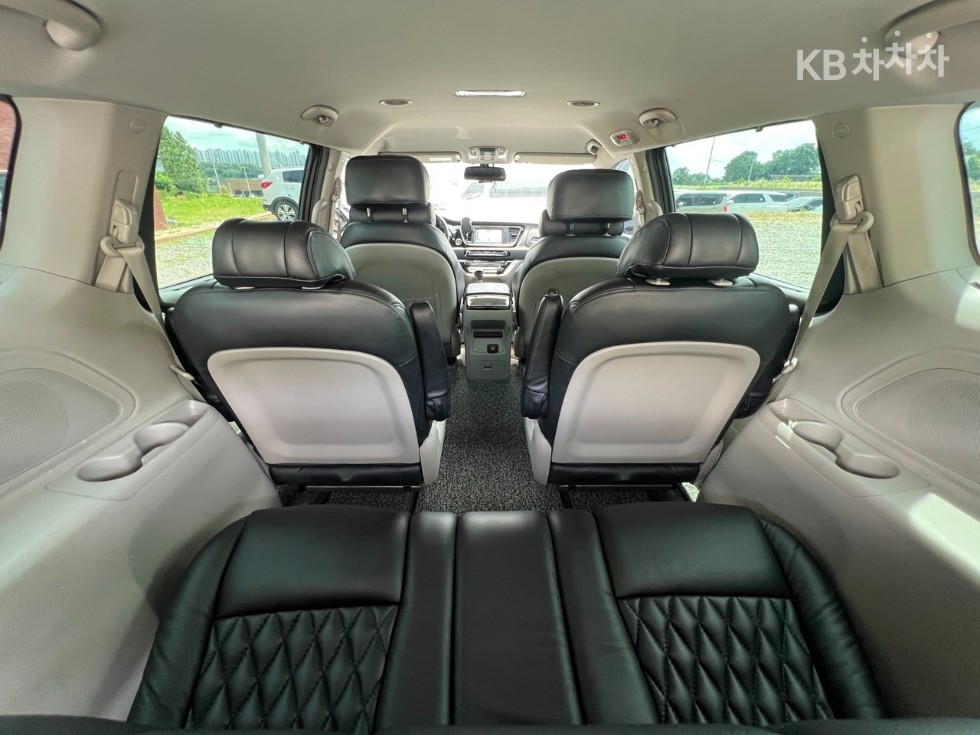 2015 - kia carnival