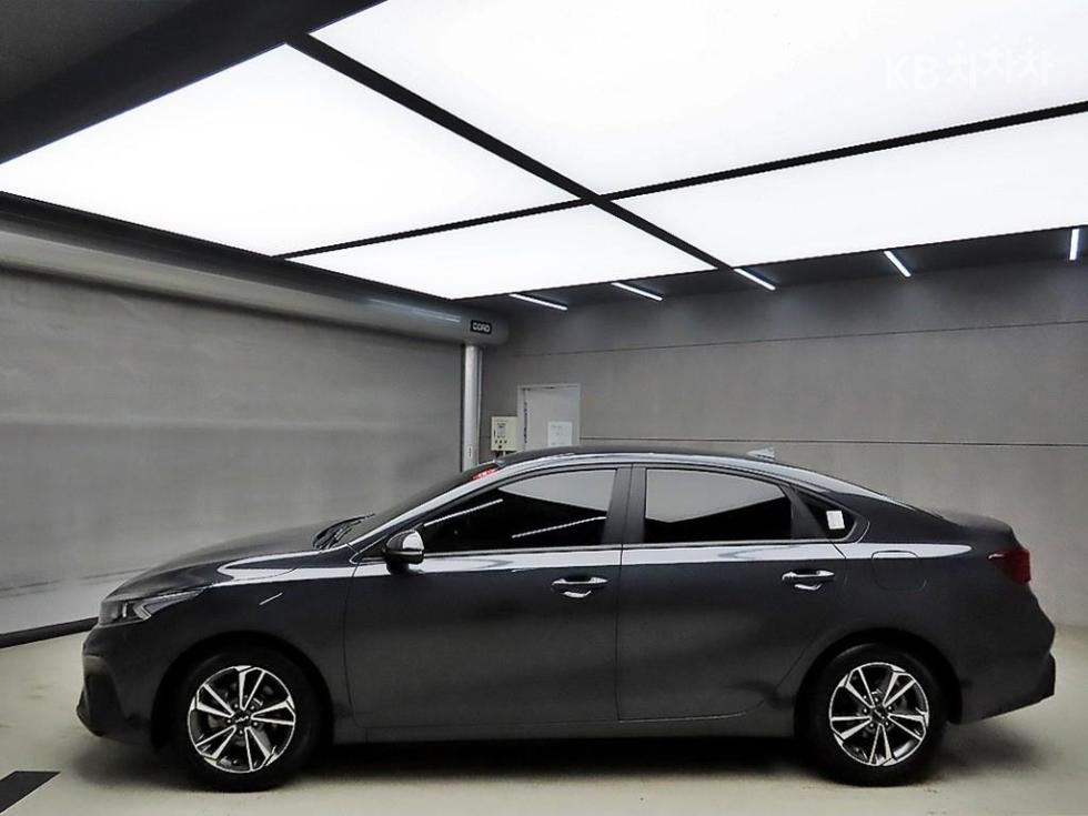 2022 - kia k3