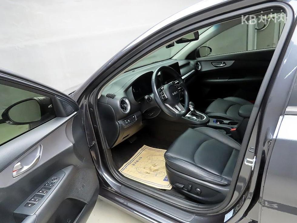 2022 - kia k3