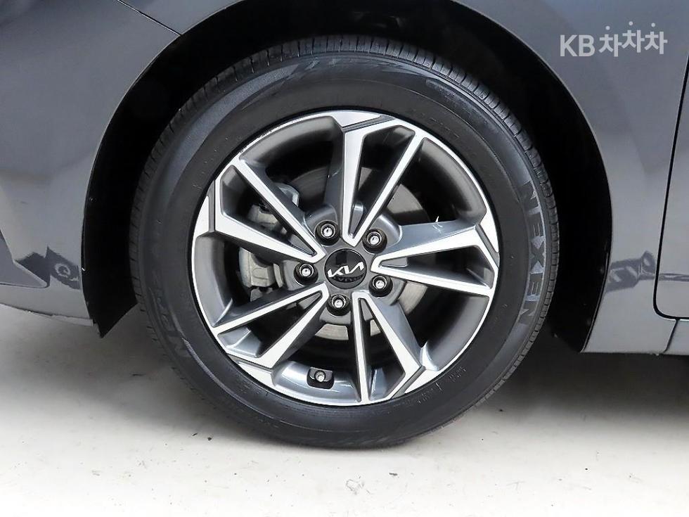 2022 - kia k3