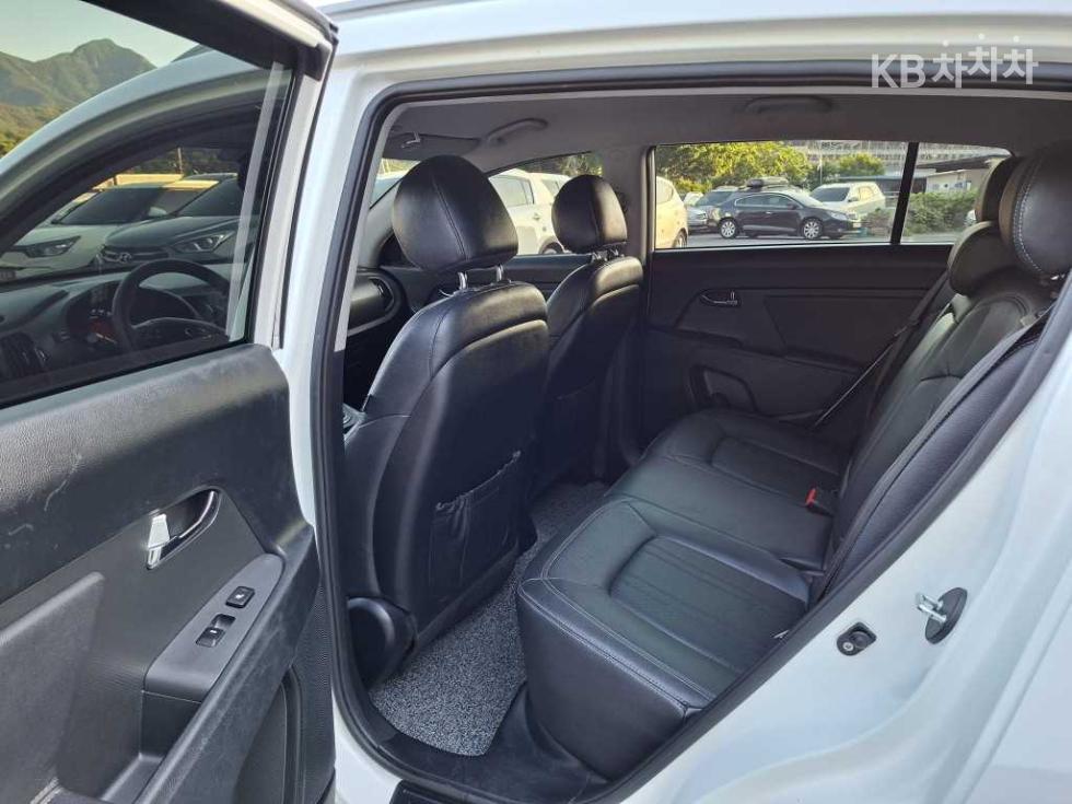 2013 - kia sportage
