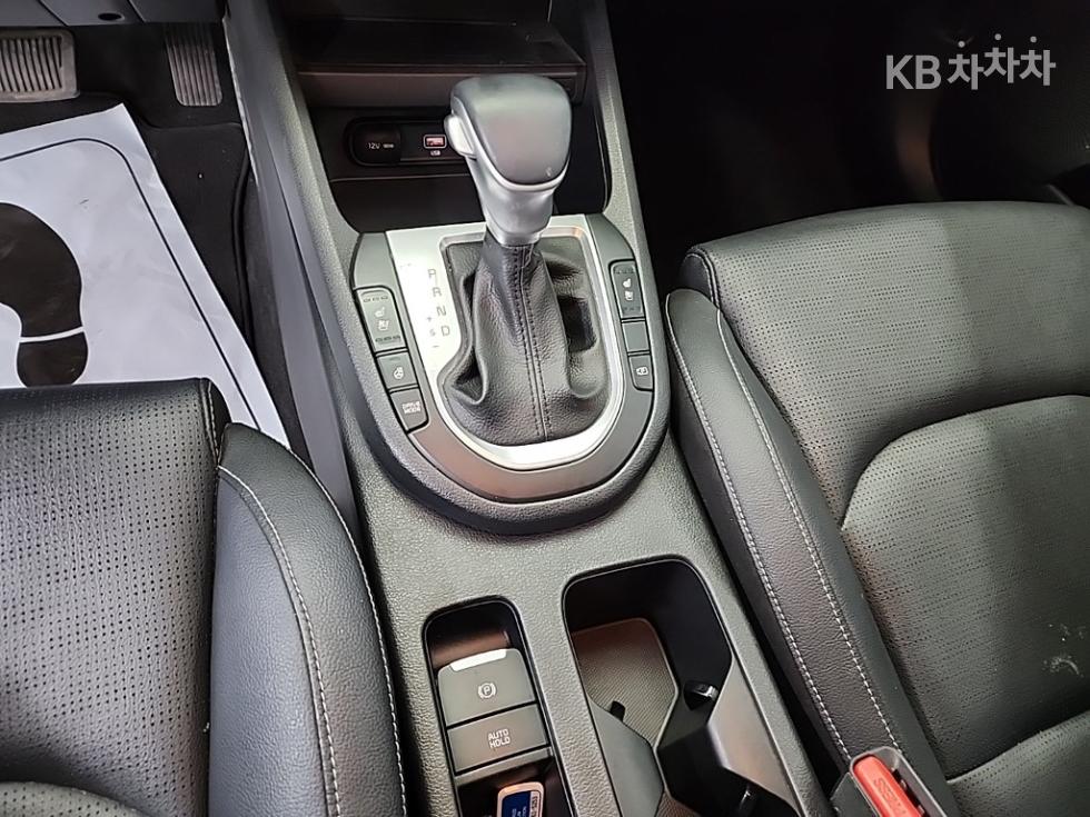 2022 - kia k3