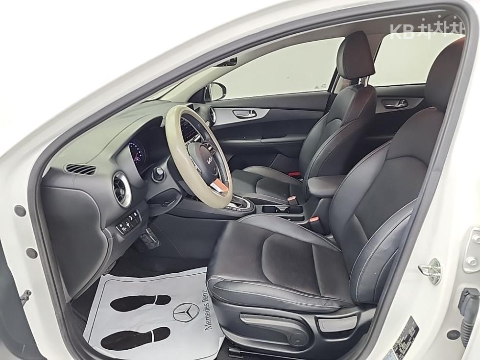 2022 - kia k3