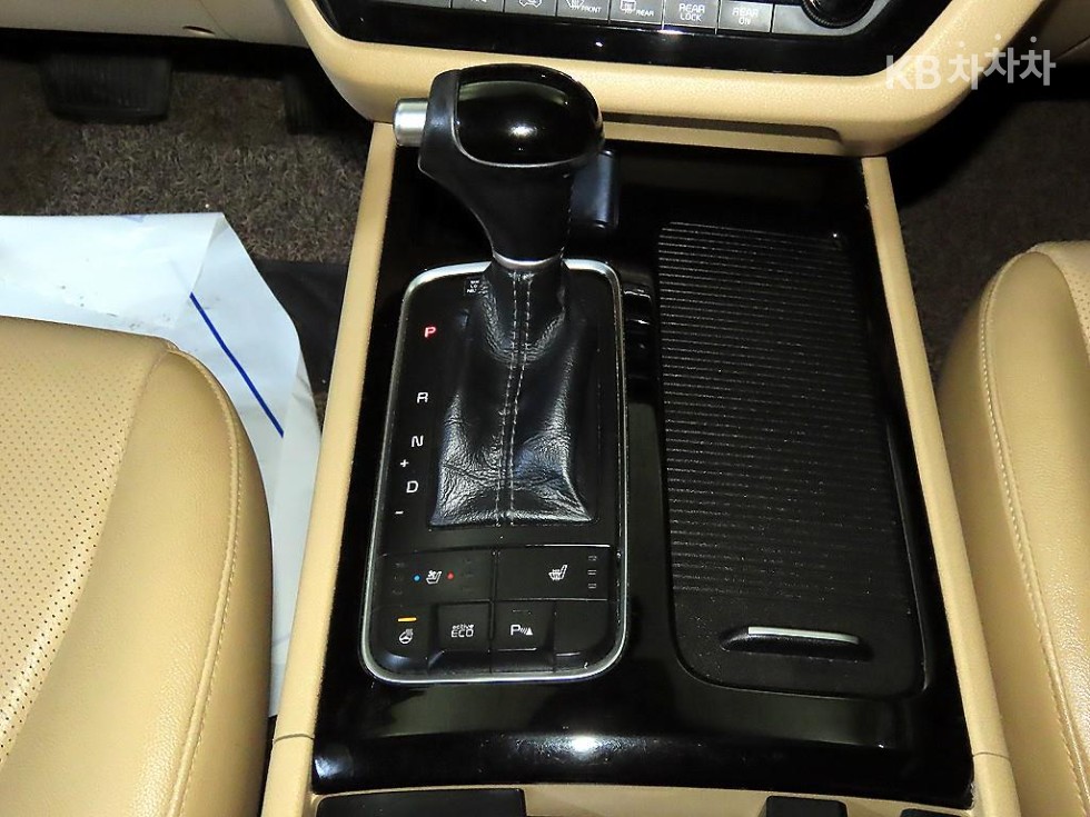 2015 - kia carnival