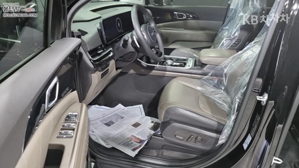 2025 - kia carnival