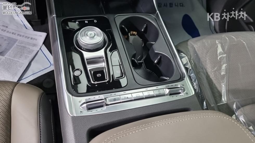 2025 - kia carnival
