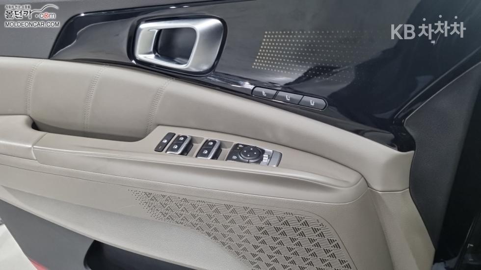 2025 - kia carnival