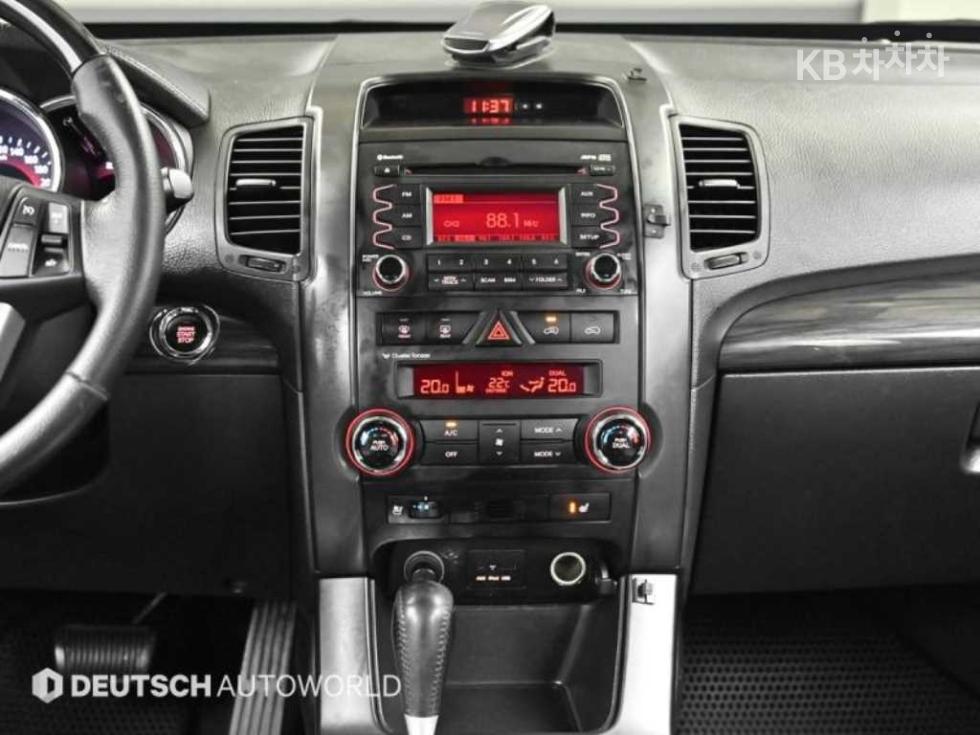 2011 - kia sorento