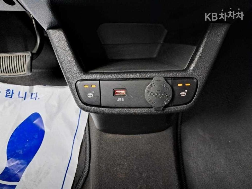 2021 - kia ray