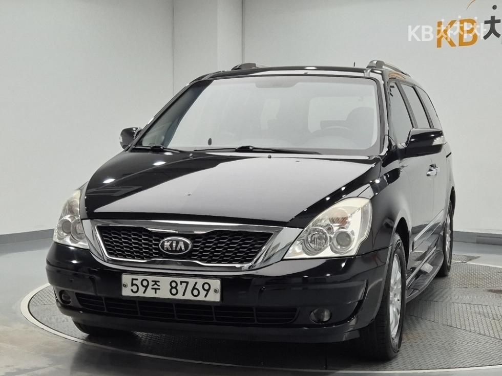 2013 kia carnival