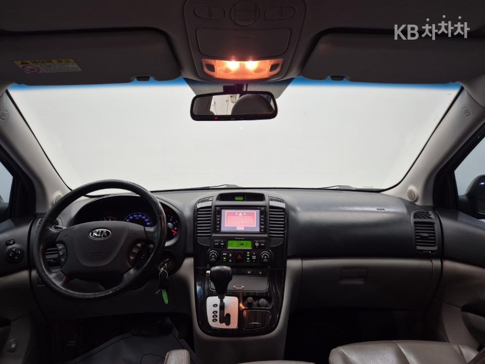 2013 - kia carnival