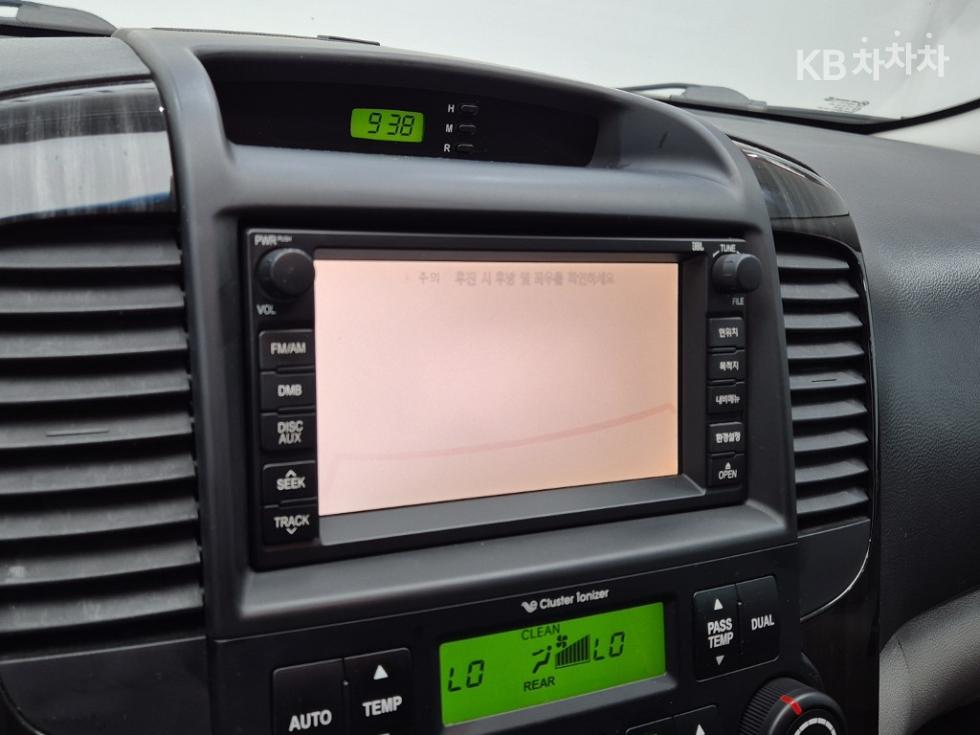 2013 - kia carnival