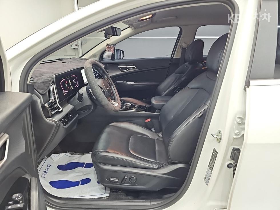 2022 - kia sportage