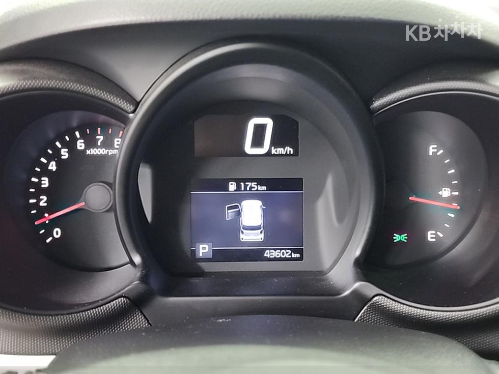2022 - kia ray