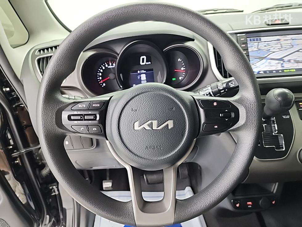 2022 - kia ray