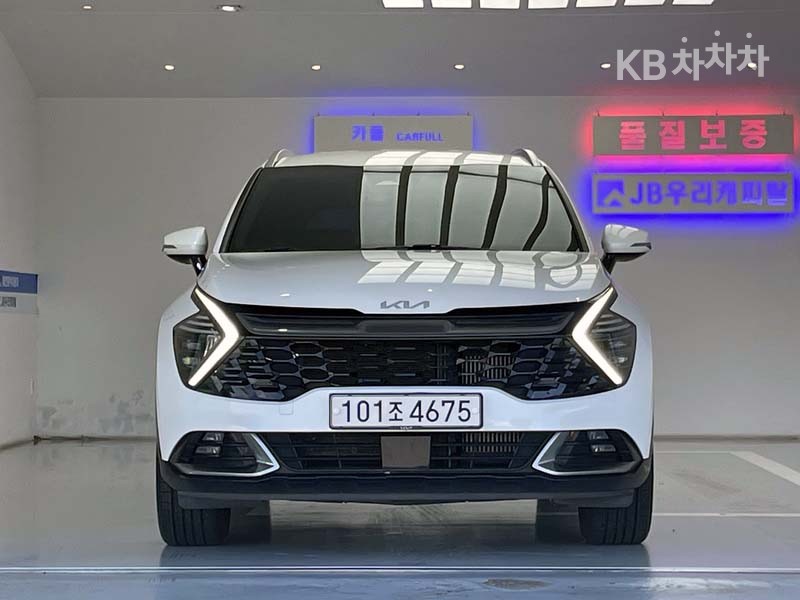 2022 - kia sportage