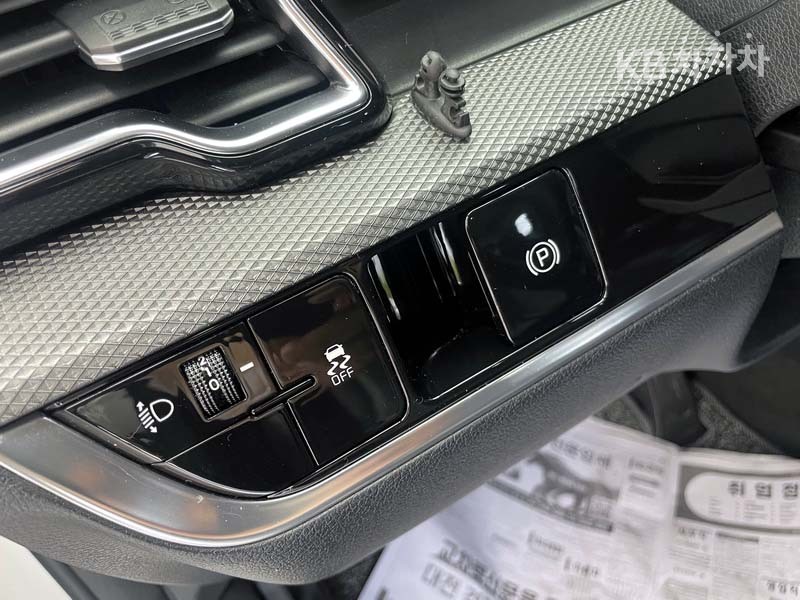 2022 - kia sportage