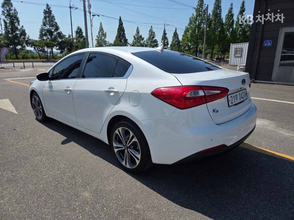 2015 - kia k3