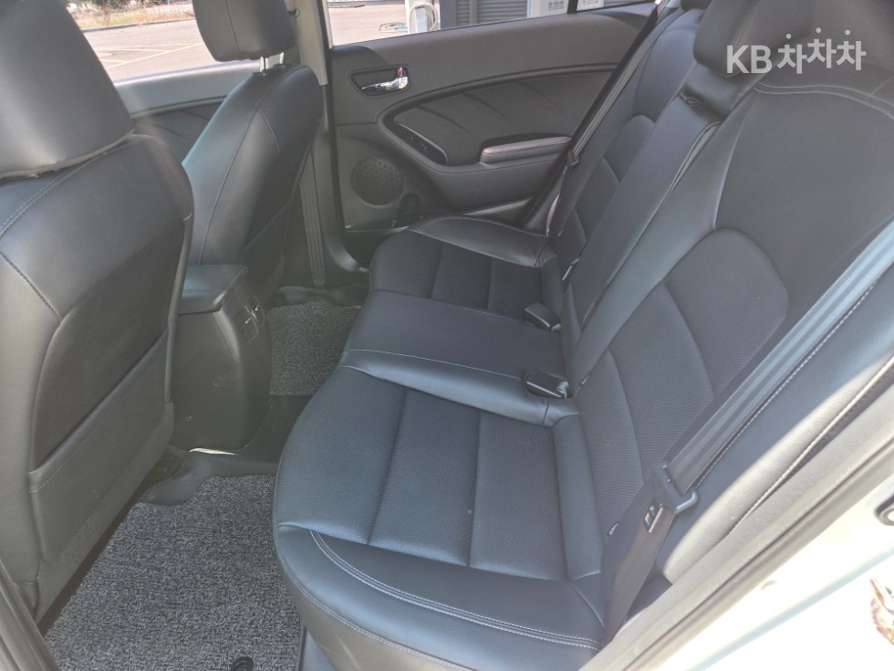 2015 - kia k3