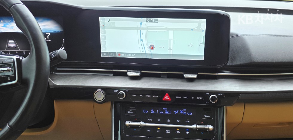 2022 - kia carnival