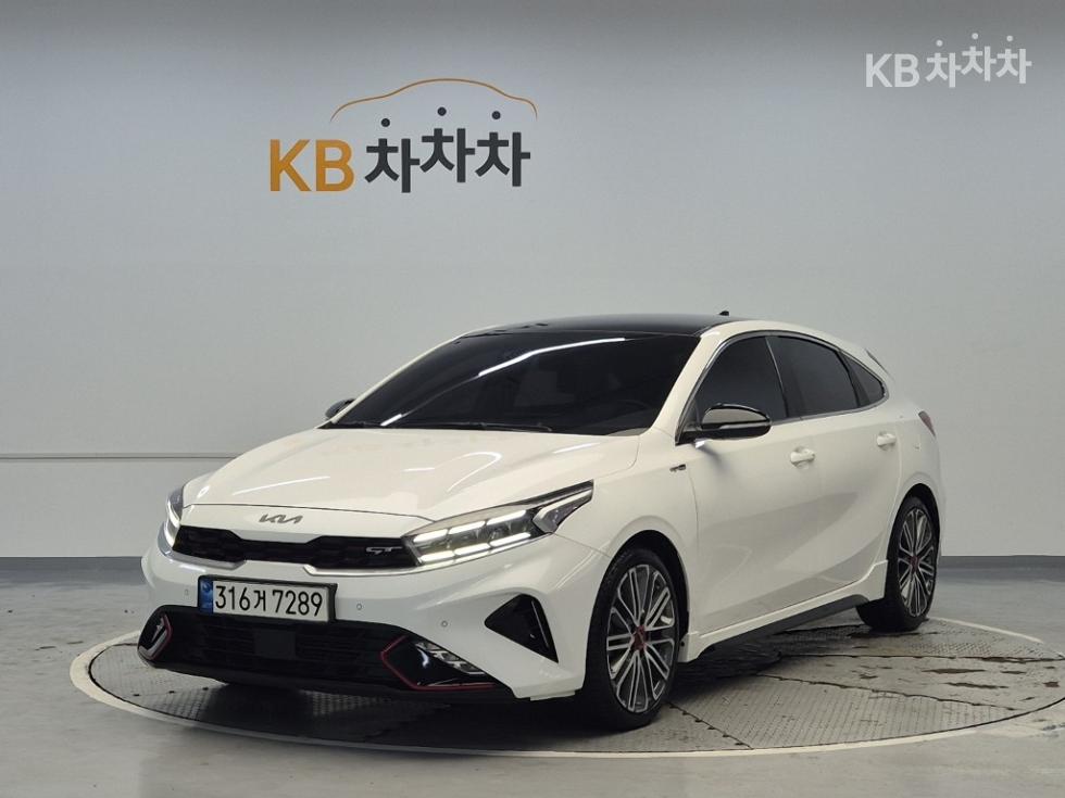 2022 Kia Kz 1.6 T-GDi 5-door signature