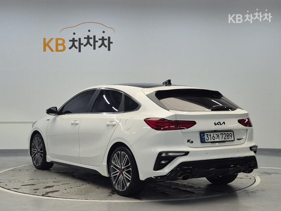 2022 - kia k3