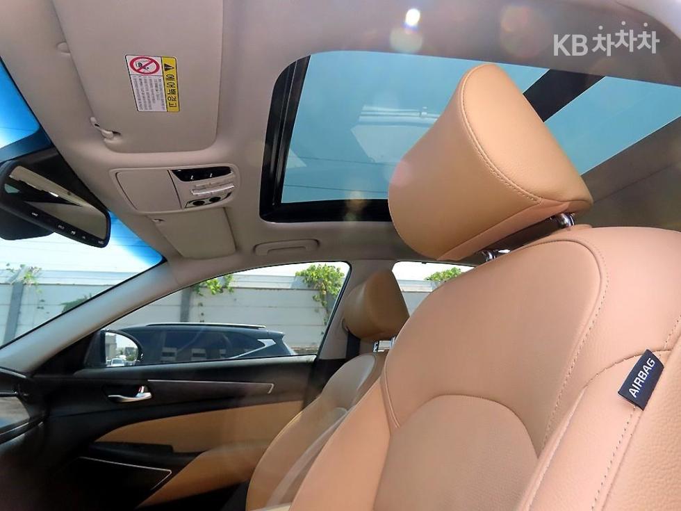 2020 - kia k7