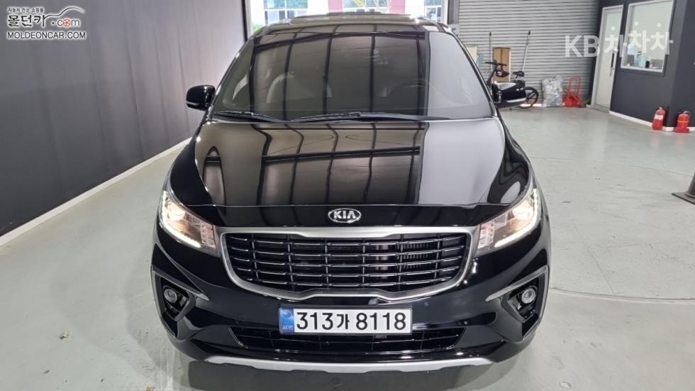 2019 - kia carnival