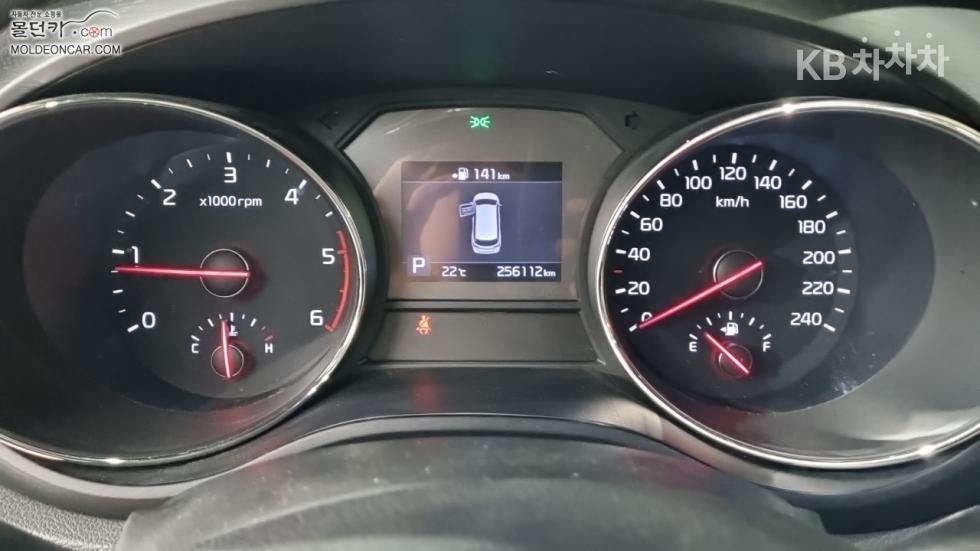 2019 - kia carnival