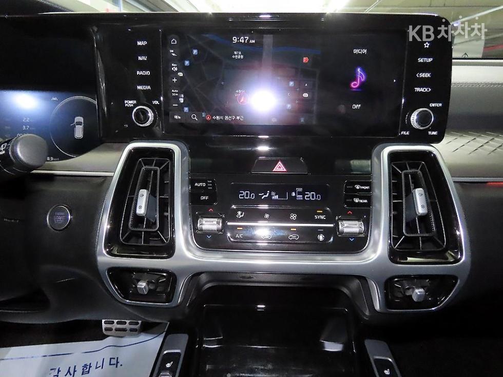2021 - kia sorento