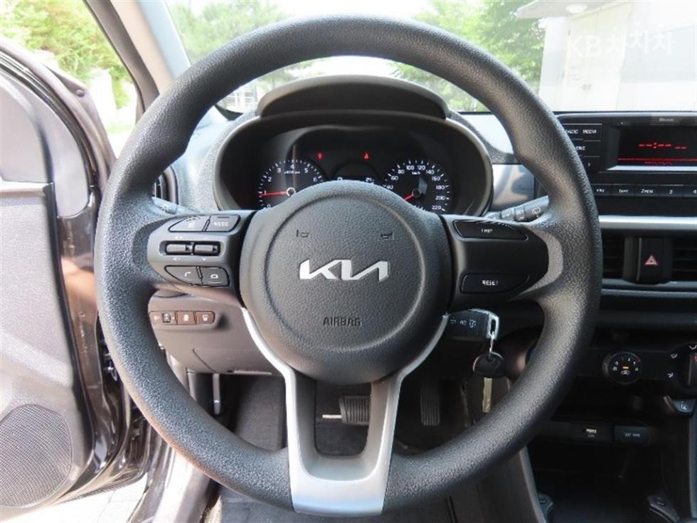 2022 - kia morning