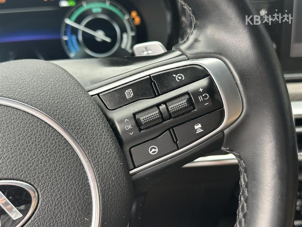 2021 - kia k5