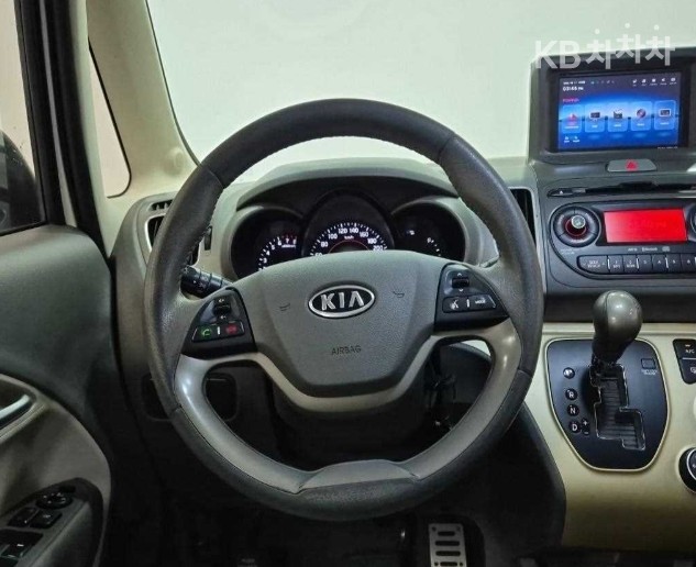 2013 - kia ray