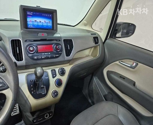 2013 - kia ray