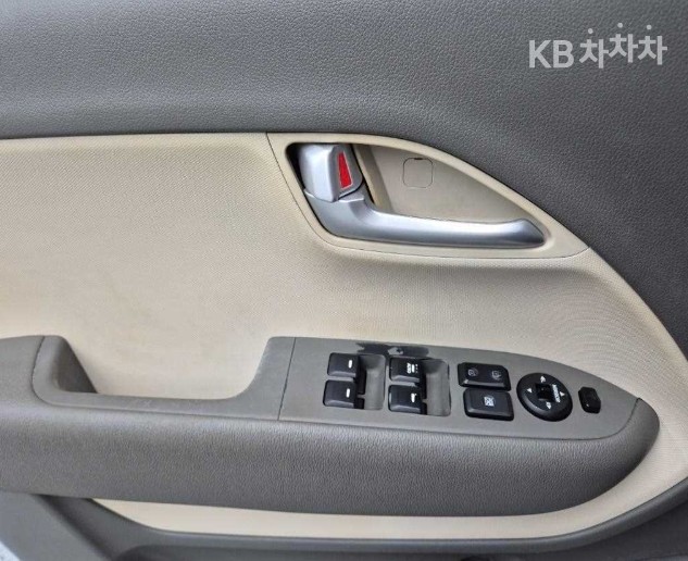 2013 - kia ray