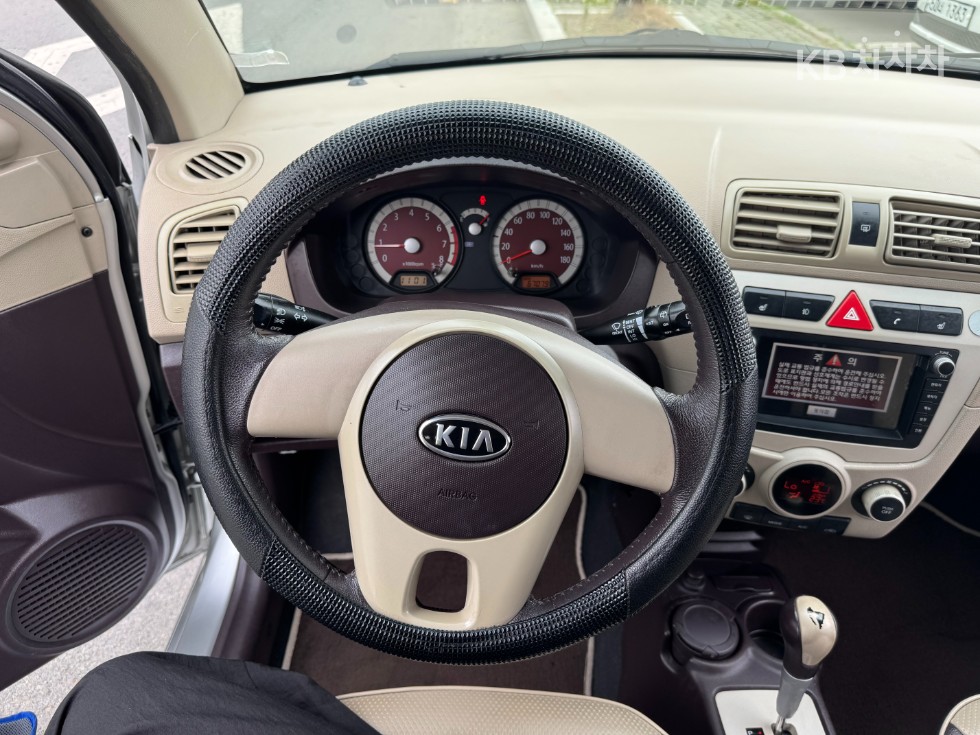2011 - kia morning